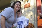 mommy and r2.jpg